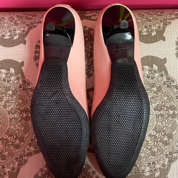 St. John Knits Leather Kitten Heel Almond Toe Classic 8 Pink Pumps NEW - Picture 5 of 5